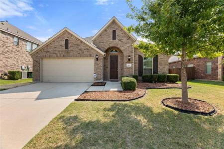 1004 Water Garden Circle