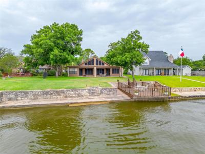4103 Apache Trail Court