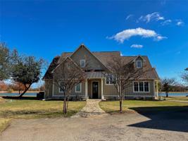 195 Private Road 2711