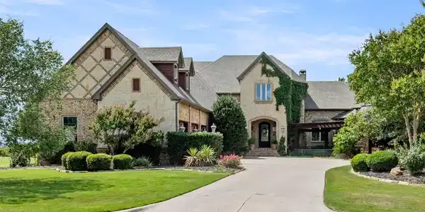 7617 Eagle Ridge Circle