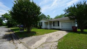907 W 8th Street