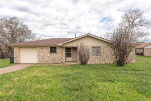 1112 Walters Drive