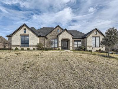 819 Bentwater Parkway
