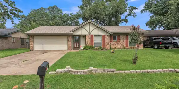 205 Mountain View Drive