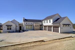 300 CACTUS RIO Drive