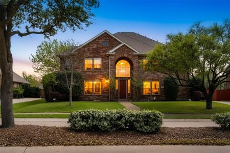 9702 October Glory Lane