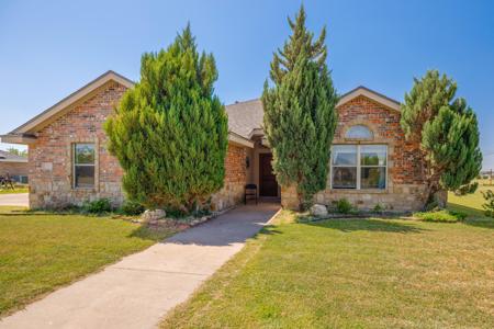 101 Sugarberry Avenue