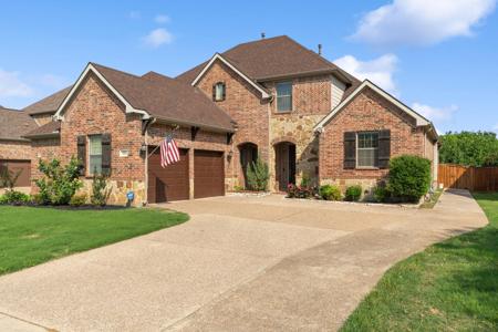 3024 N Camino Lagos