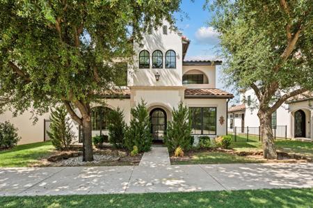 2850 Lakeside Parkway