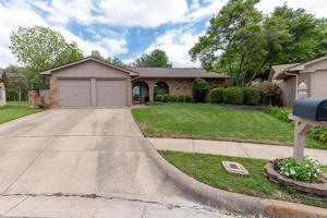 2302 Hazelwood Court