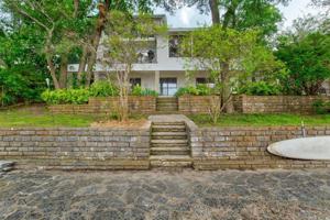 4117 Lakeshore Drive