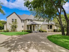1135 Mallard Pointe Drive