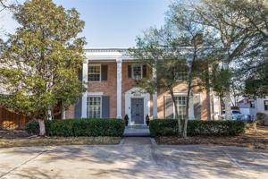6855 Gaston Avenue