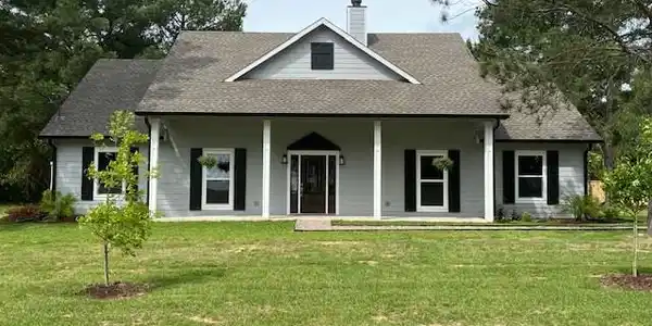 103 Cambridge Drive