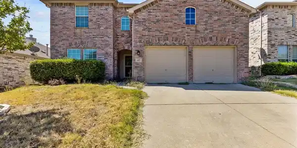 6037 Walleye Drive