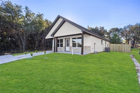 907 Pease River Drive