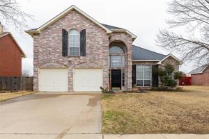 1137 Robin Circle