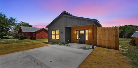 2506 Hercules Court