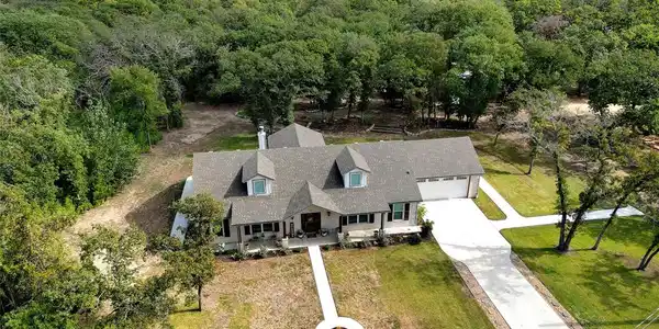 621 William Road