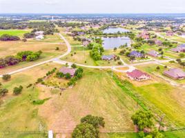 1612 Lady Amber Lane