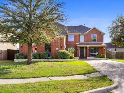 5556 Nacogdoches Trail