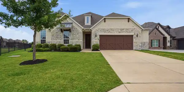 12140 Indian Creek Drive