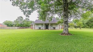 152 Lakewood Point Drive