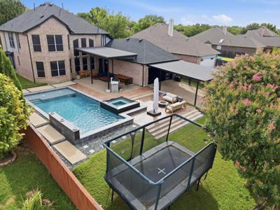 4726 Parkhaven Drive