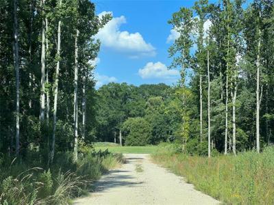 4070 Private Road 8903
