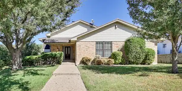 7612 Skylake Drive