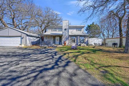 546 Kirk Avenue