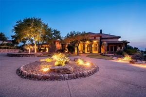 333 N River Buck
