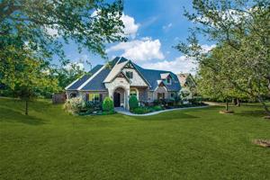 2890 Woodland Drive