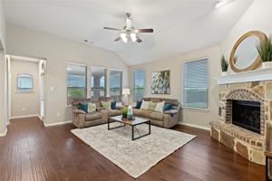 200 Willet Court
