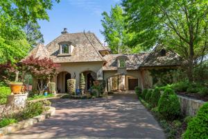 4405 Cascades Shoreline Drive