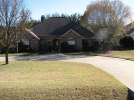 9016 Ravenswood Road