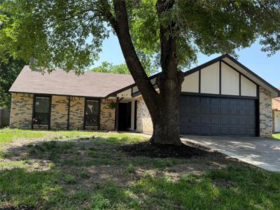 817 Camino Court
