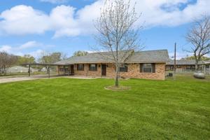 217 Hillcrest Circle