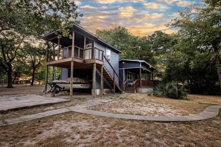 1108 Wood Duck Trace