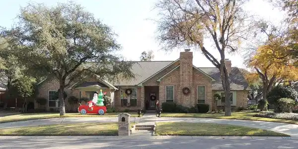 8612 Crosswind Drive