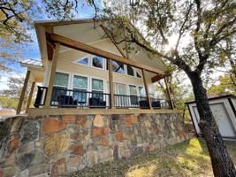 436 Lakeside Drive