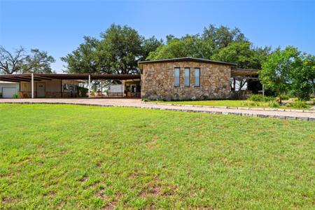 209 Siesta Court
