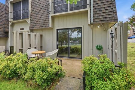 4318 Overlook Court