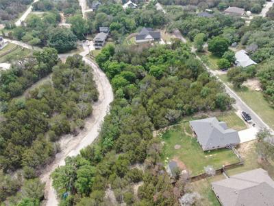 2220 Caroline Court
