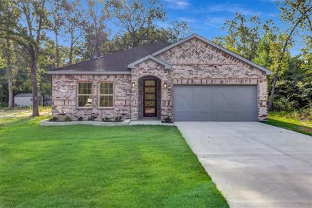 106 Lakeview Drive