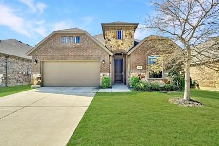 808 Lake Sierra Way