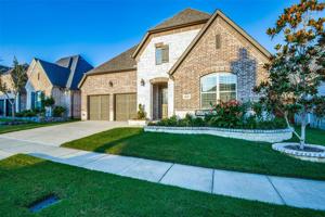 8005 Regent