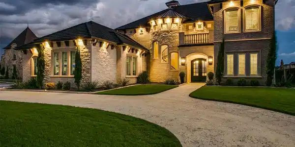 6025 Lakeside Drive