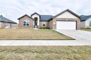 208 Carriage Hills Parkway