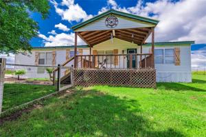 6698 Farm Road 2966